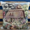 Gobelínový povlak na polštář - dům u lesa