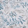 Stylová režná látka s modro-šedými listy, ideální pro domácí dekorace.