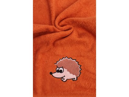 Detský uterák s výšivkou Ježko