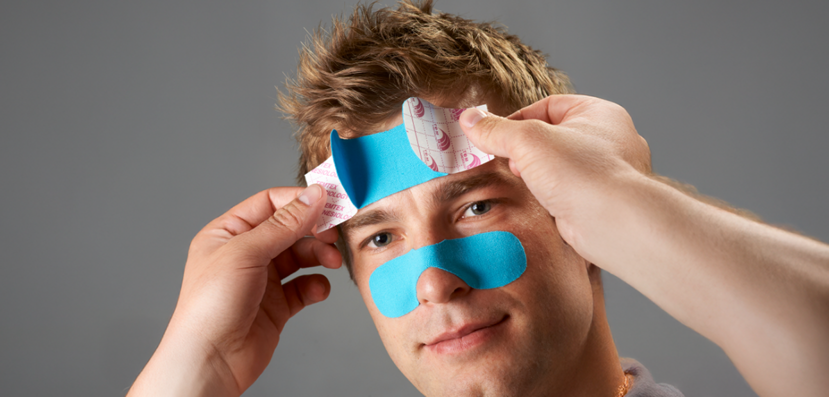 Kurz tejpování obličeje: Přírodní lifting bez skalpelu