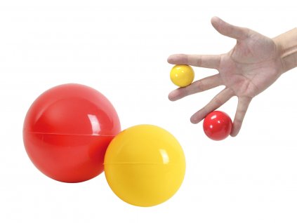 Freeballs-Hand-1