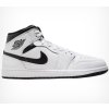 Nike Air Jordan 1 Mid-Pánské volnočasové boty (Velikost 9 US)