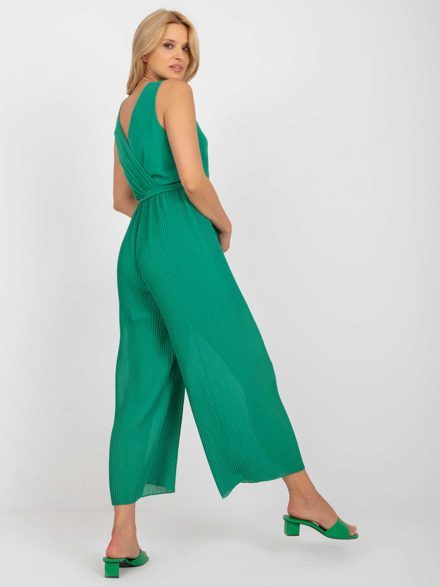 zeleny overal, plisovany overal, damsky overal, letný overal damsky, damsky elegantny overal