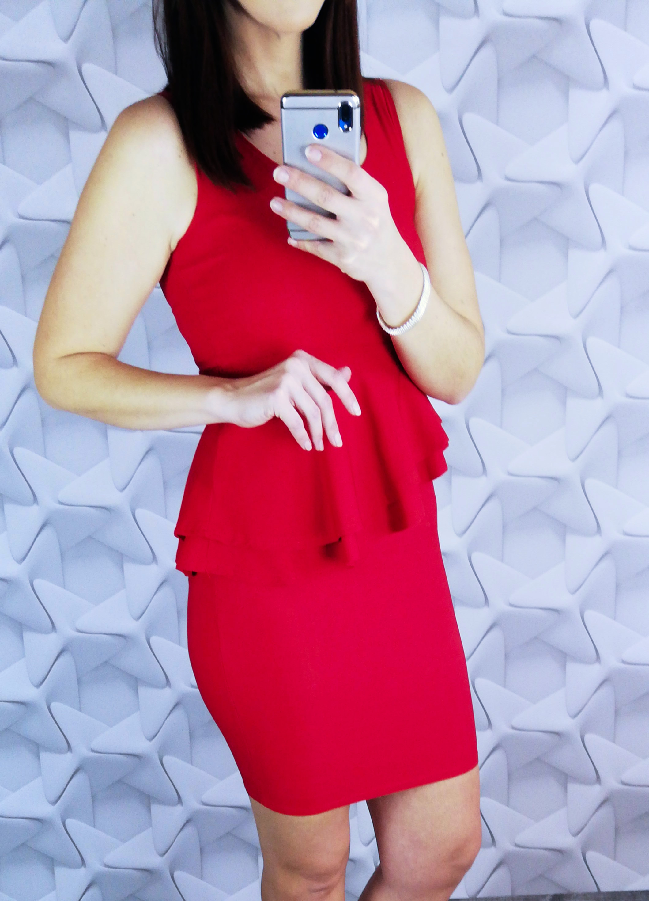 dámske šaty,damske saty,elegantné šaty,koktejlové šaty, koktejlove saty,krátke šaty,červené šaty, letné šaty, peplum šaty,