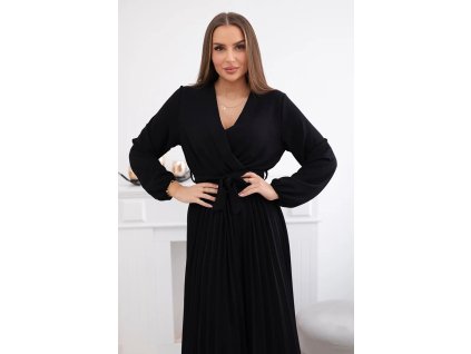 Elegantné dámske plisované šaty Berenie čierna (Veľkosť Univerzálna)