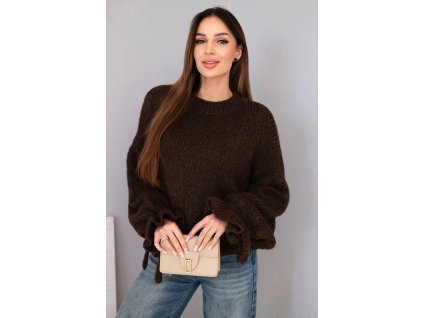 Dámsky sveter Volar hnedý- objemný oversize sveter s volánom na rukáve