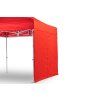 Červená boční stěna plachta k párty stanu.
