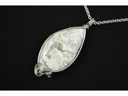 Náhrdelník "V krajkách"