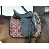 Podsedlová deka TEQ Equestrian Classic DR – drezurní střih
