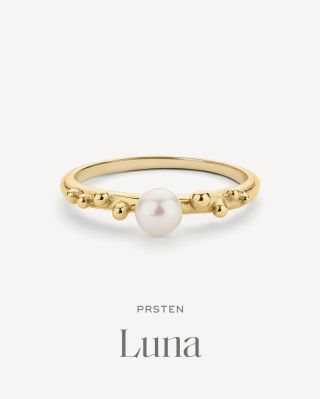 Milovaná Luna ♥️ Perla a granulace. #Tereza_Cha_Jewellery #engagementring #delicatejewellery #pearljewelry