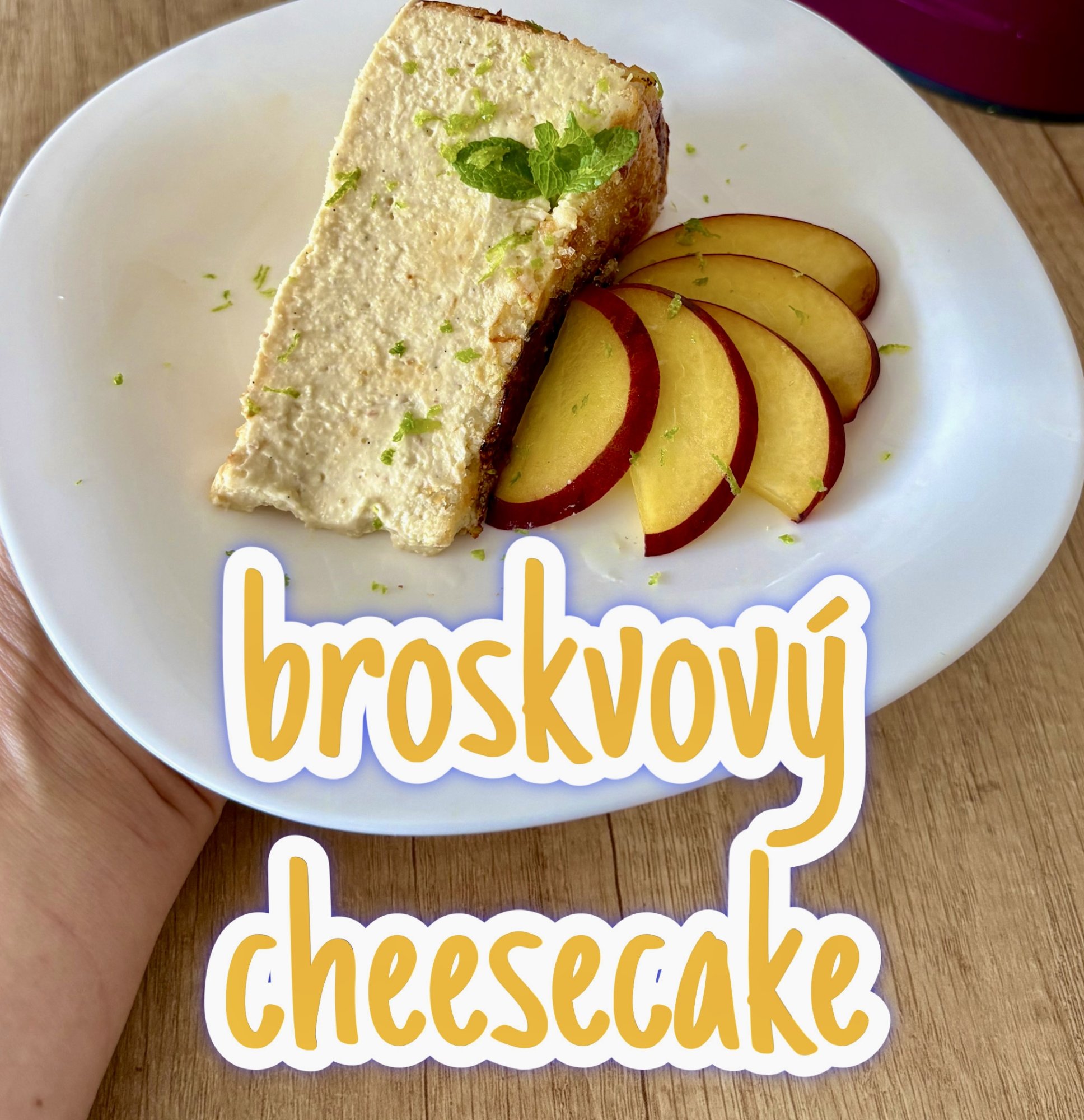 Broskvový cheesecake