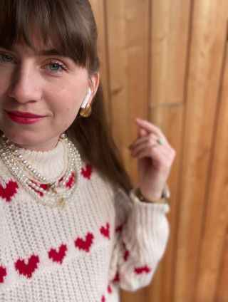 Tak nějak jsem od konce roku cítila že potřebuju změnu…✨ Nejen ve tvorbě, ale hlavně v přístupu k sociálním sítím. ❤️‍🩹...