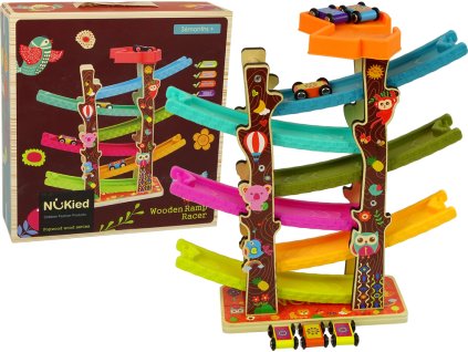 308519 barevna autodraha strom