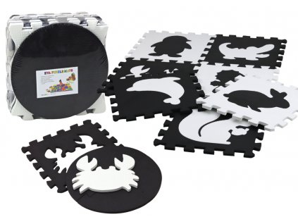 Soft Puzzle Mat Contrasting Educational EVA Foam Black and White 19 pieces.
