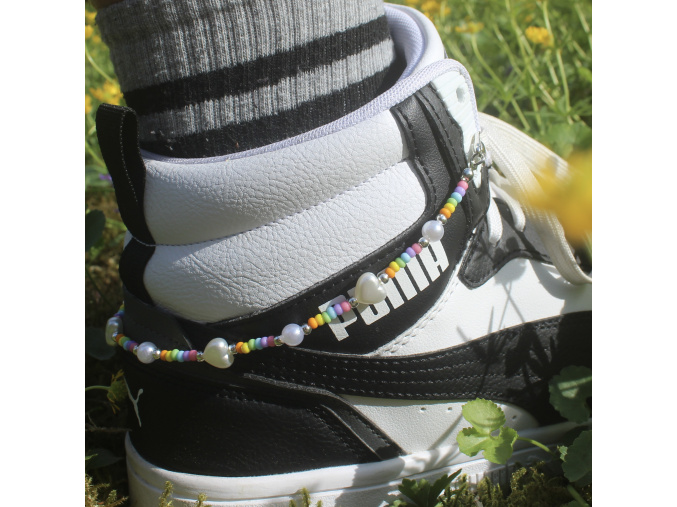 SHOE CHAIN - PASTEL WITH PEARL HEARTS