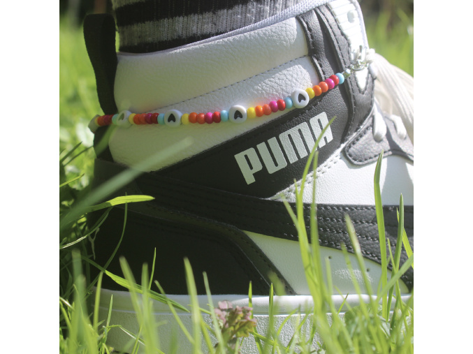 SHOE CHAIN - COLORFUL WITH HEARTS