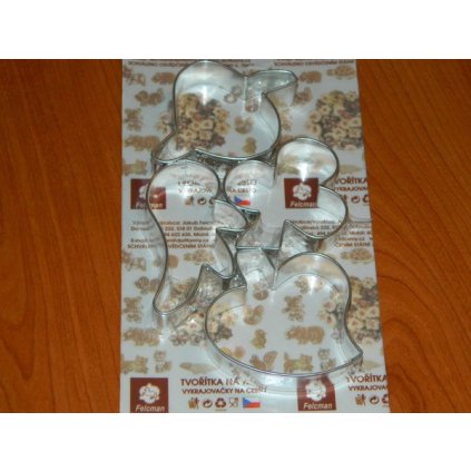 95792 sada vykrajovatek listecky 4ks