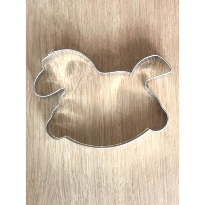 115427 vykrajovatko houpaci konik c 025