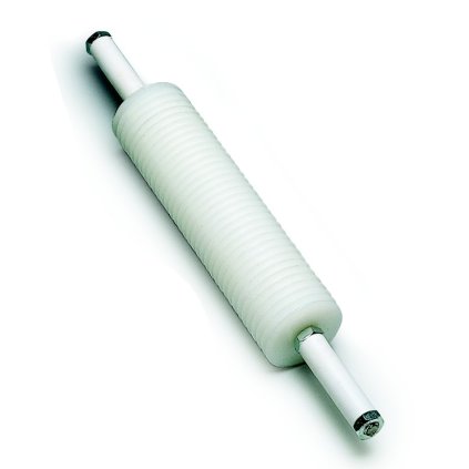 8696 valecek bily na krajeni testa d 19cm na prouzky rez 5mm