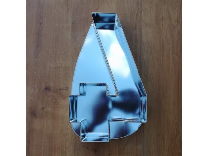 18664 dortova forma ve tvaru cisla 4