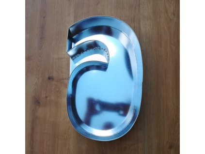 18658 dortova forma ve tvaru cisla 6 a 9