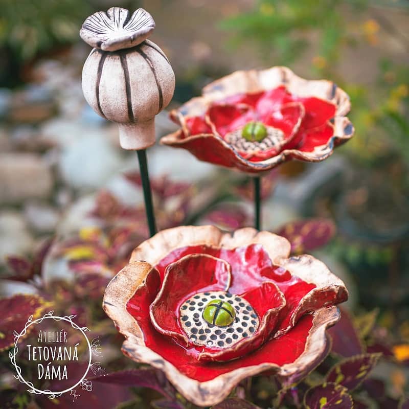 Jak na stonky keramických květů?