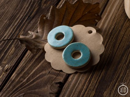 donuty tyrkysove kropenate keramicke nausnice (2)