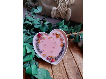 Valentýnská svíčka v PORCELÁNOVÉM SRDÍČKU - malá