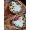 Botanická svíčka v MANGU květinové pohlazení - přírodní sójová svíčka