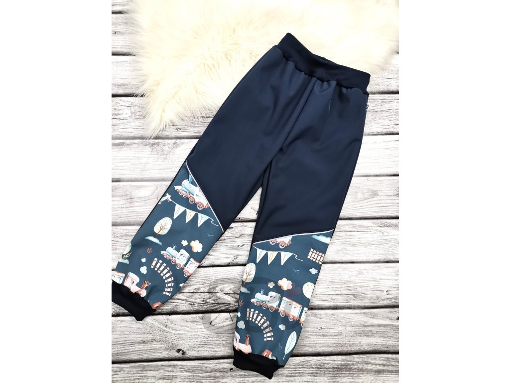 Zimní softshellové kalhoty - tm.modré, vláčky