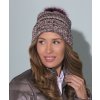 Zimní pletená čepice s kontrastními akcenty na okraji a bambulí