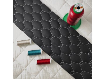 Ekokůže GEO barva Černá prošívaná Bílými nitěmi, koženka metráž