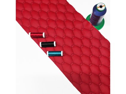 Ekokůže GEO barva Červená prošívaná Černými nitěmi, koženka metráž