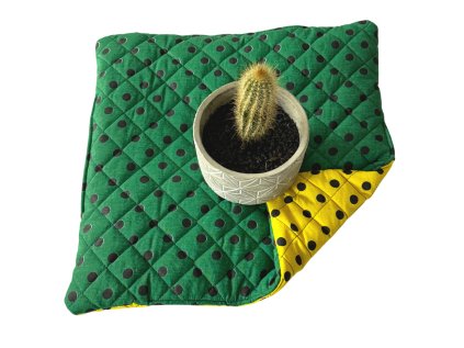 sedak 40x40x2cm bodka cierna na zelenem a zultem