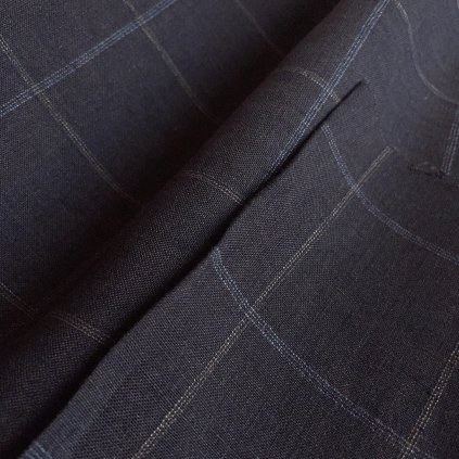 Hnědá lněná minimalistická kostka