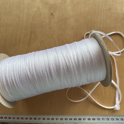 Tkaloun bílý 4mm