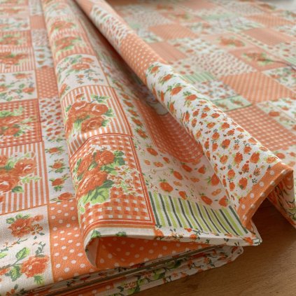 Retro bavlněné plátno čtverce patchwork s kvetinami a puntíky