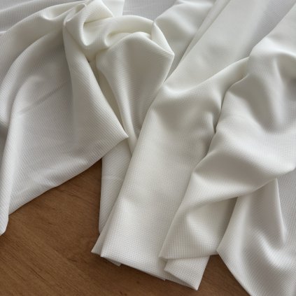 Vzorek - Lehoučký šrafovaný šifon off white