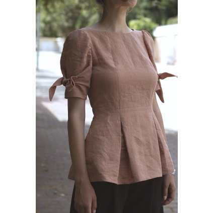 Toczna halenka Tainia - papírový střih