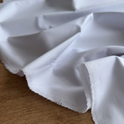 Košilovina jasně bílá, bavlna