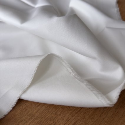 Košilovina bílá bavlna