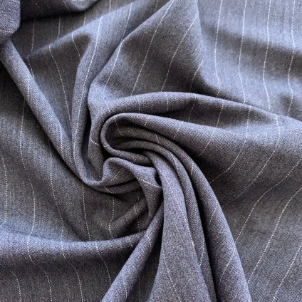 Směsová jemně pružná kostýmovka s jemným proužkem, šedá 6