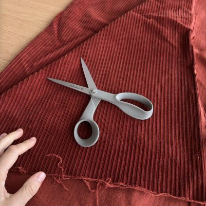 Bavlněný vysrážený manšestr široký pruh cihlový