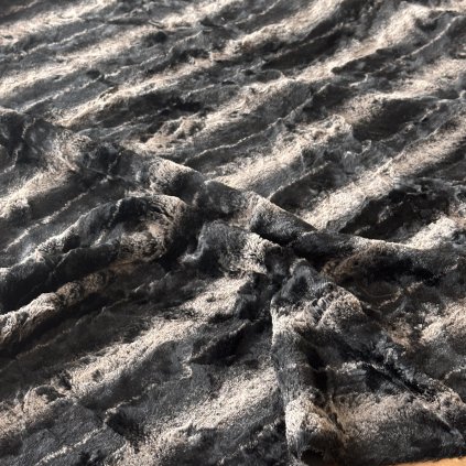 Kožešina pruhy, synt.vl. na bavlněném podkladu