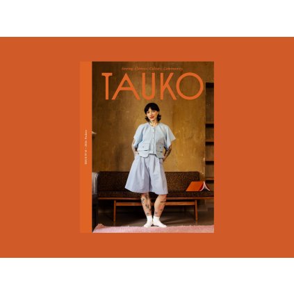 TAUKO Mockup Spreads+issue+no.18
