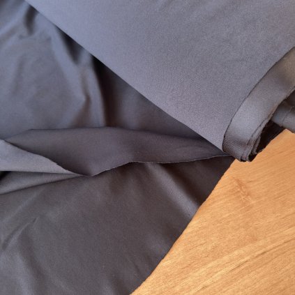 Sportovní úplet pružný černý, synt.vl.