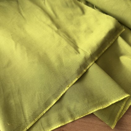 Taft olivově zelený, hedvábí