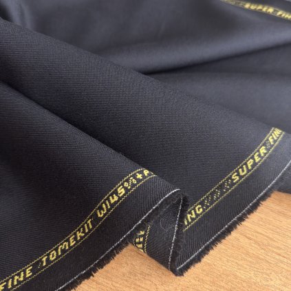 Temně modrý oblekový kepr vlna/PES Spinopa Nový Jičín