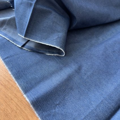 Lehká středně modrá džínovina 68ba/29pes/3el