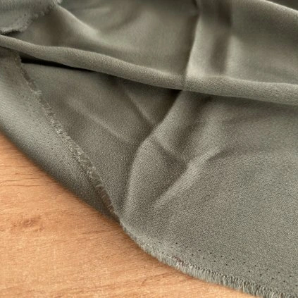 Žoržet/šatovka kostýmovka khaki vss/PES